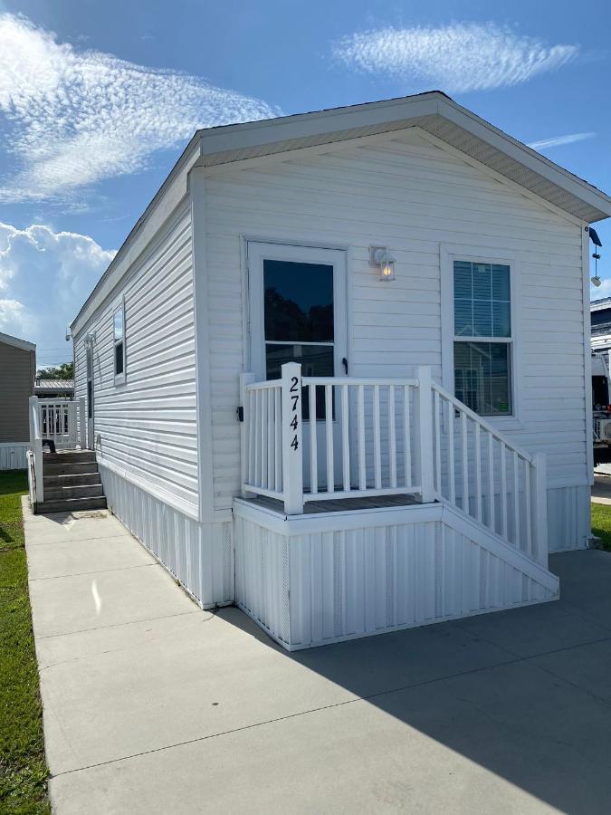 Cozy Tiny Home Near Disney World & Orlando Parks! كيسيمي المظهر الخارجي الصورة